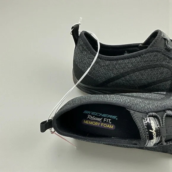 Skechers Breathe Easy Infi-Knity Slip-on sneaker women’s NWT SIZE 10 - Picture 2 of 5